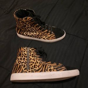 Steve Madden Men’s High Top Shoe, Leopard Print, Tiger Stripes, Black, Size 11